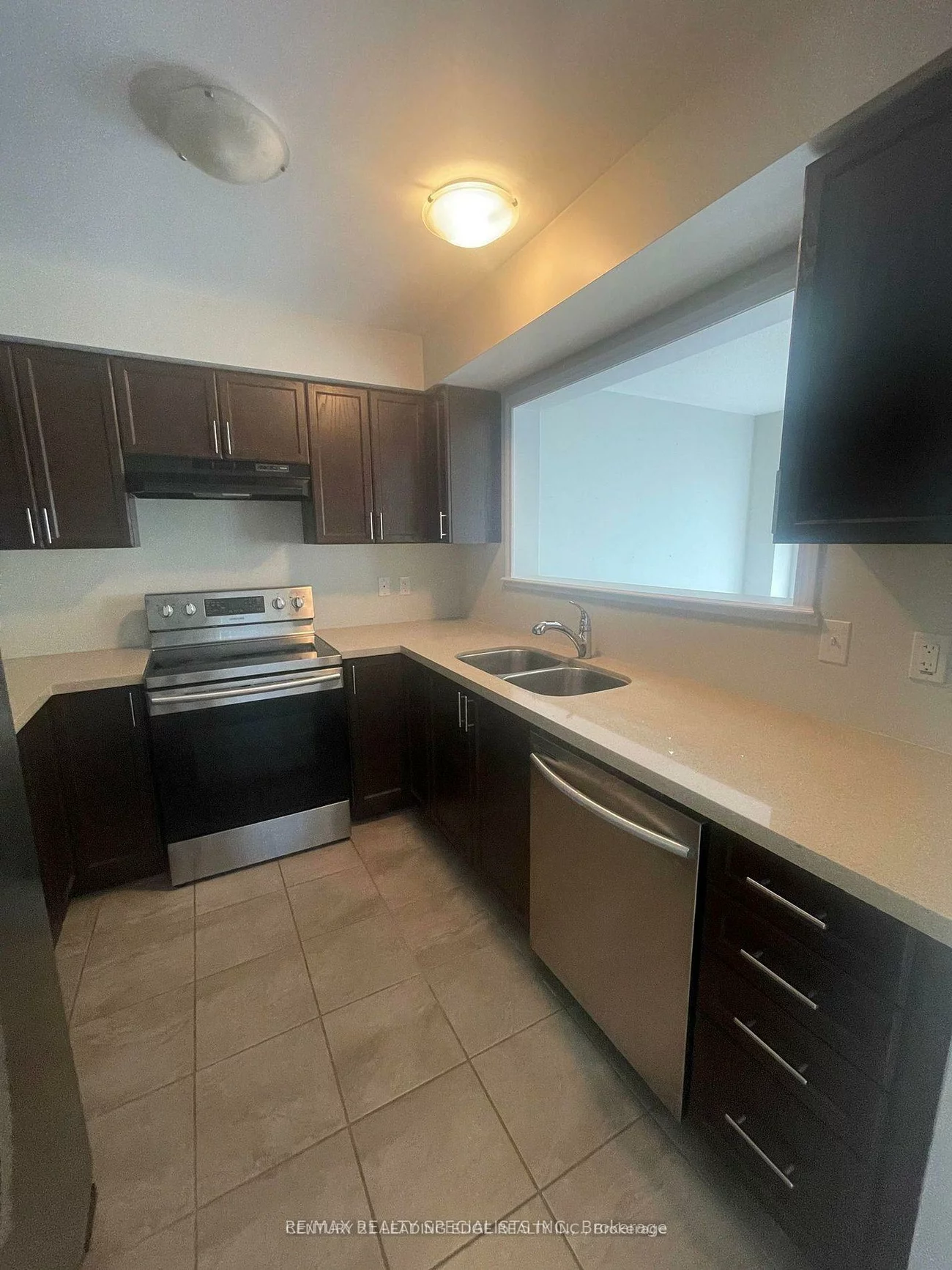 21, Franks, Allandale, Barrie