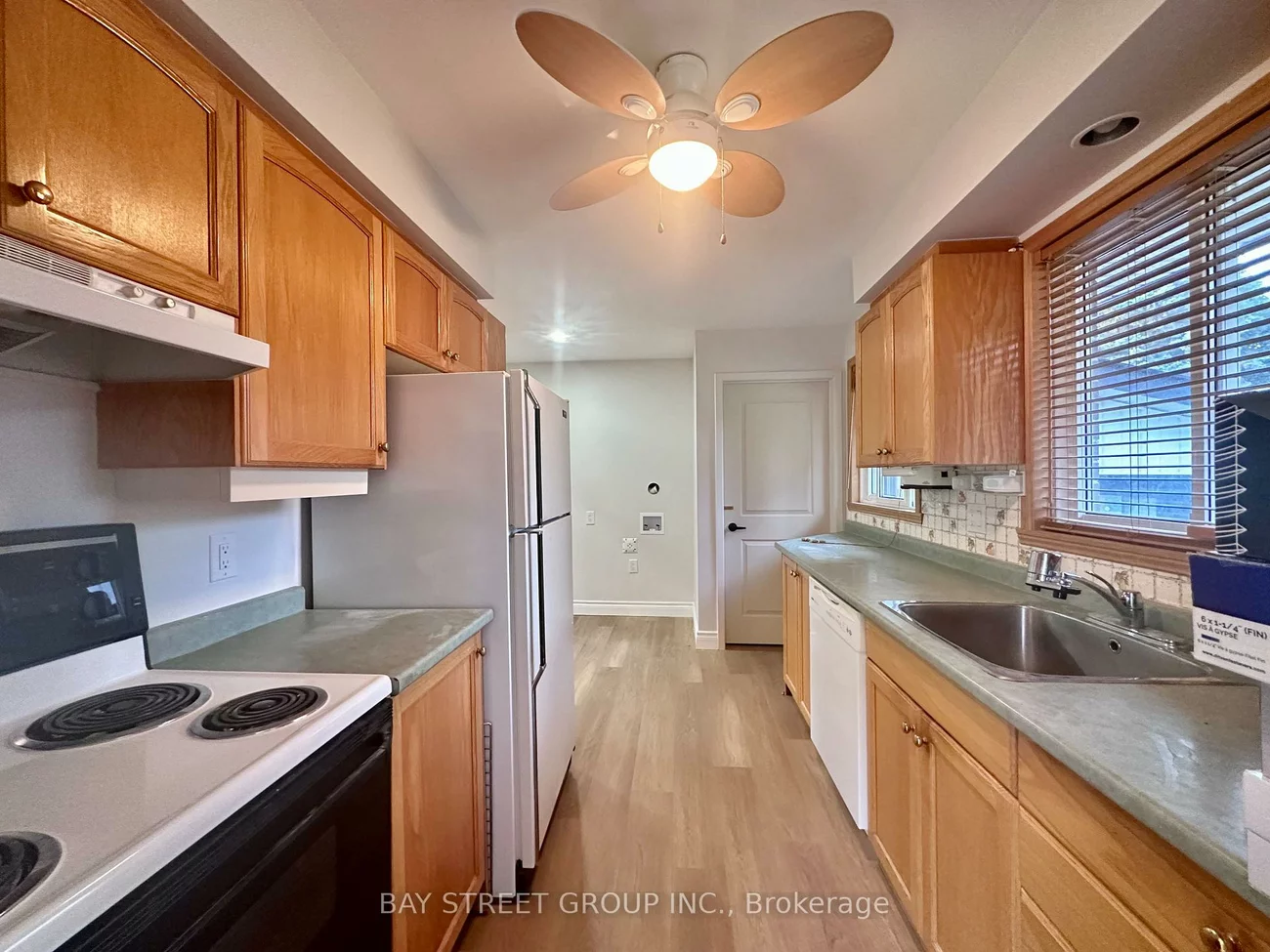 180, Rose, Wellington, Barrie