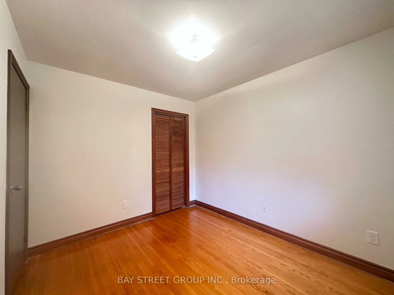 180, Rose, Wellington, Barrie