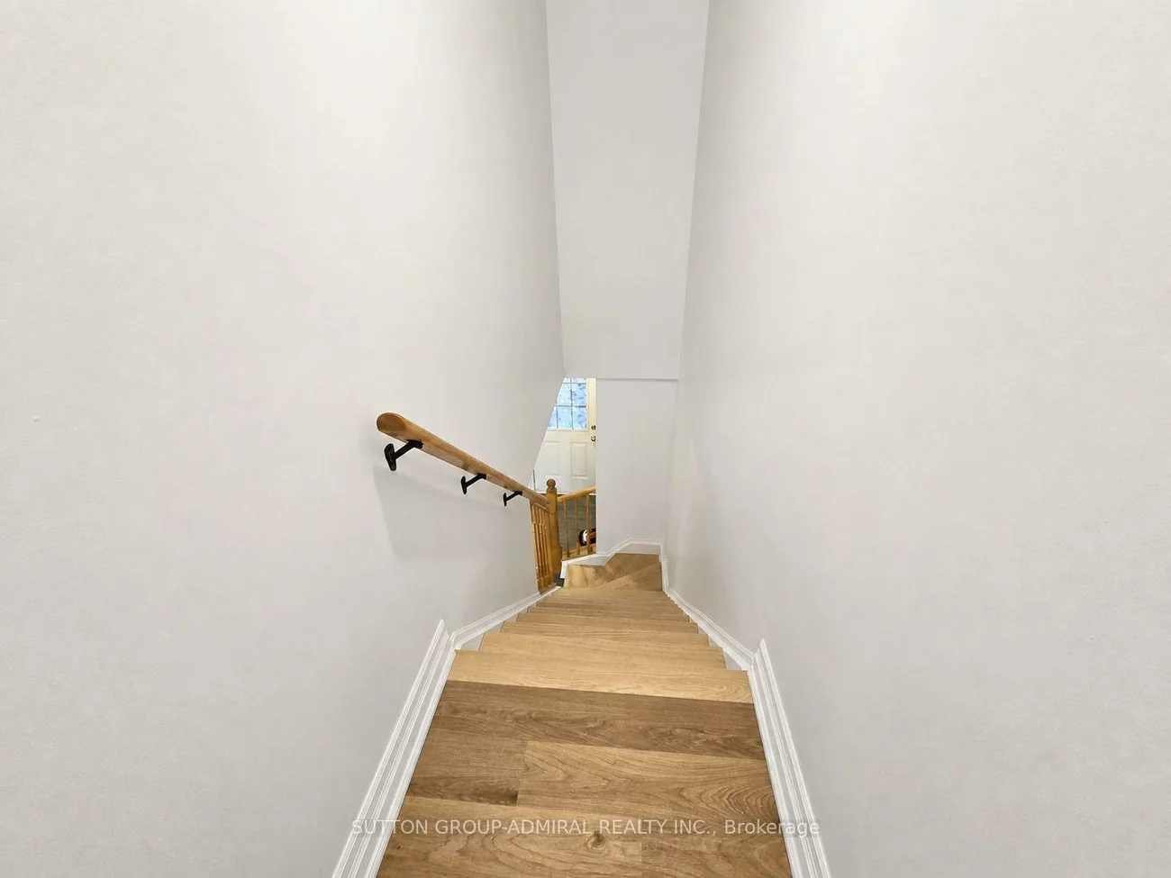 1, SEYMOUR, Holly, Barrie