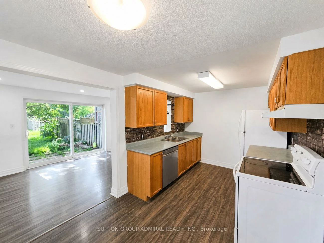 1, SEYMOUR, Holly, Barrie