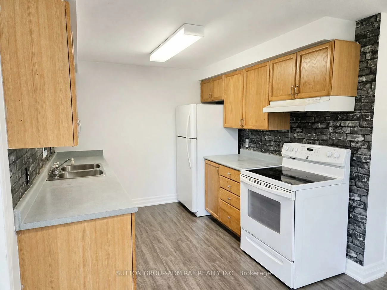 1, SEYMOUR, Holly, Barrie