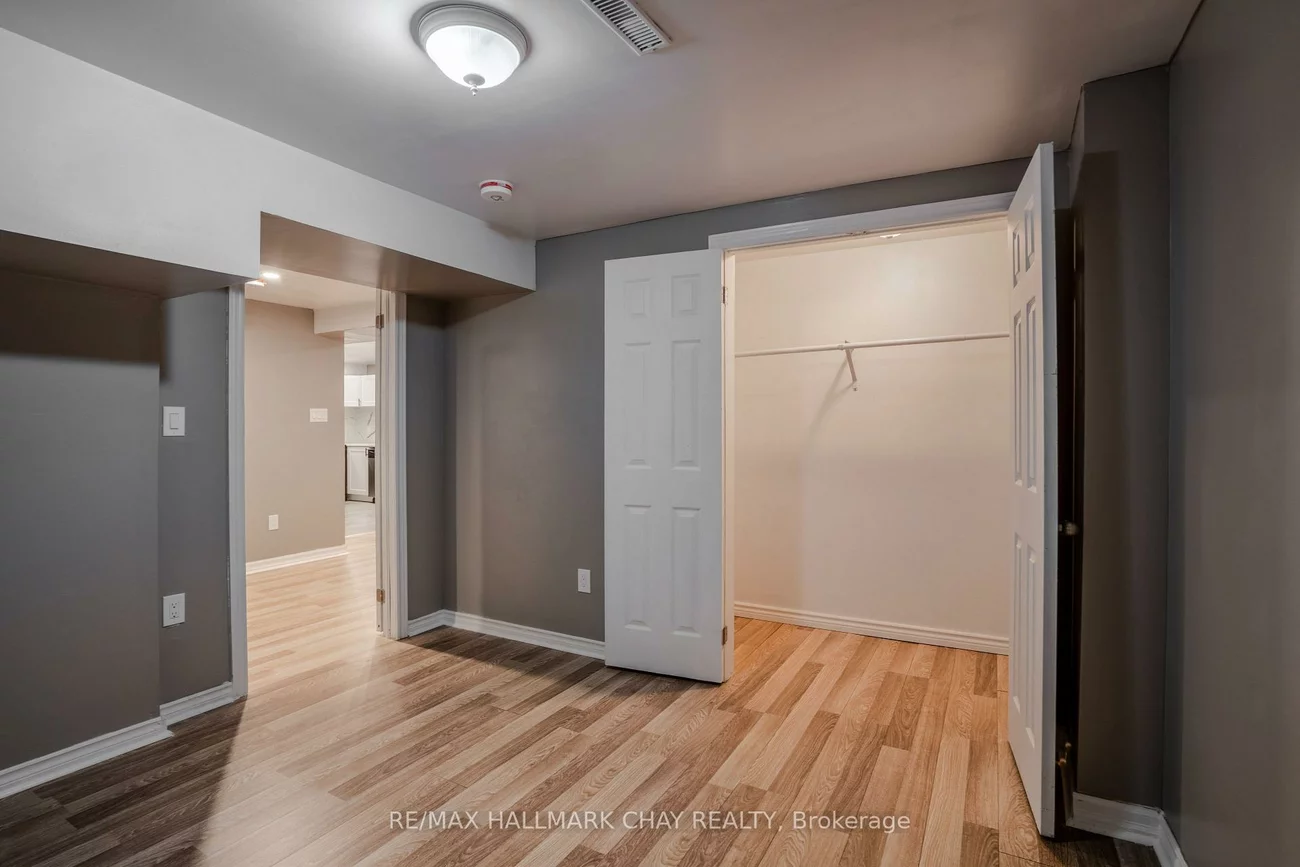 61, Neelands, West Bayfield, Barrie