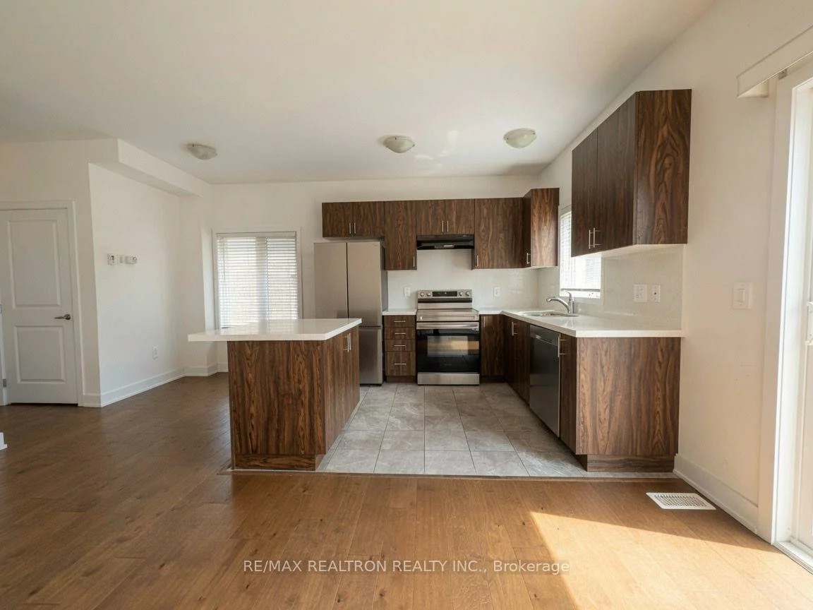 36, Westwood, Painswick South, Barrie