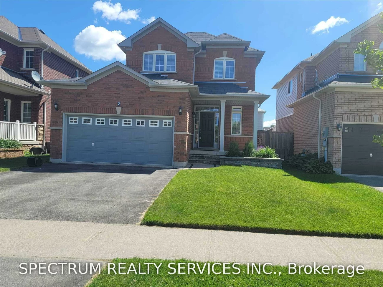 7, Charlemagne, Innis-Shore, Barrie