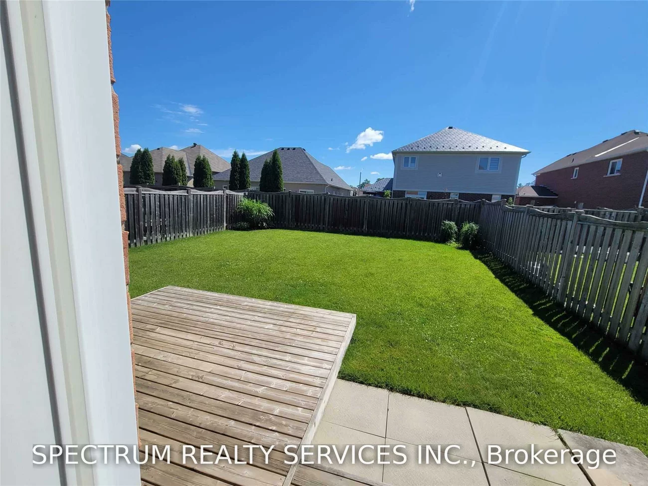 7, Charlemagne, Innis-Shore, Barrie