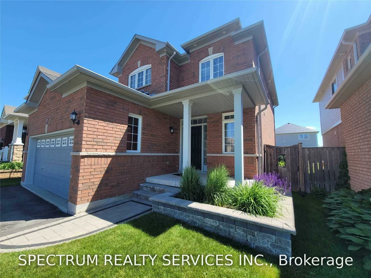 7, Charlemagne, Innis-Shore, Barrie