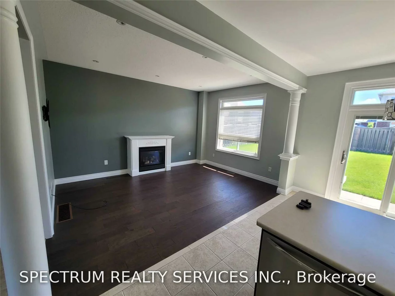 7, Charlemagne, Innis-Shore, Barrie