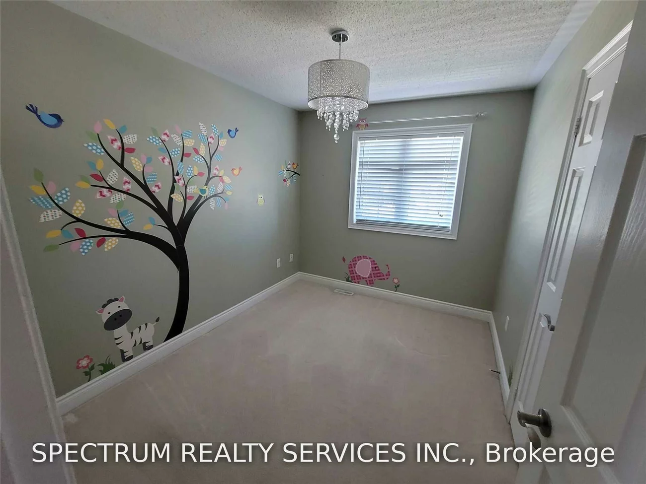 7, Charlemagne, Innis-Shore, Barrie