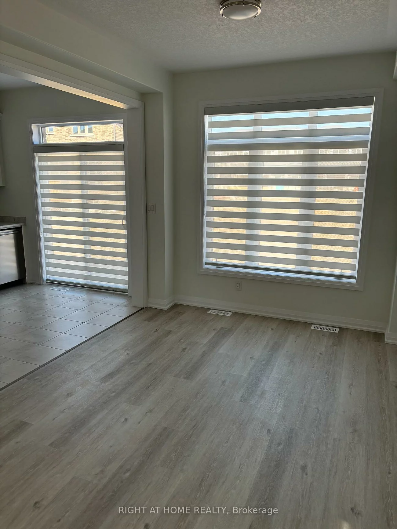 57, copperhill, Painswick South, Barrie