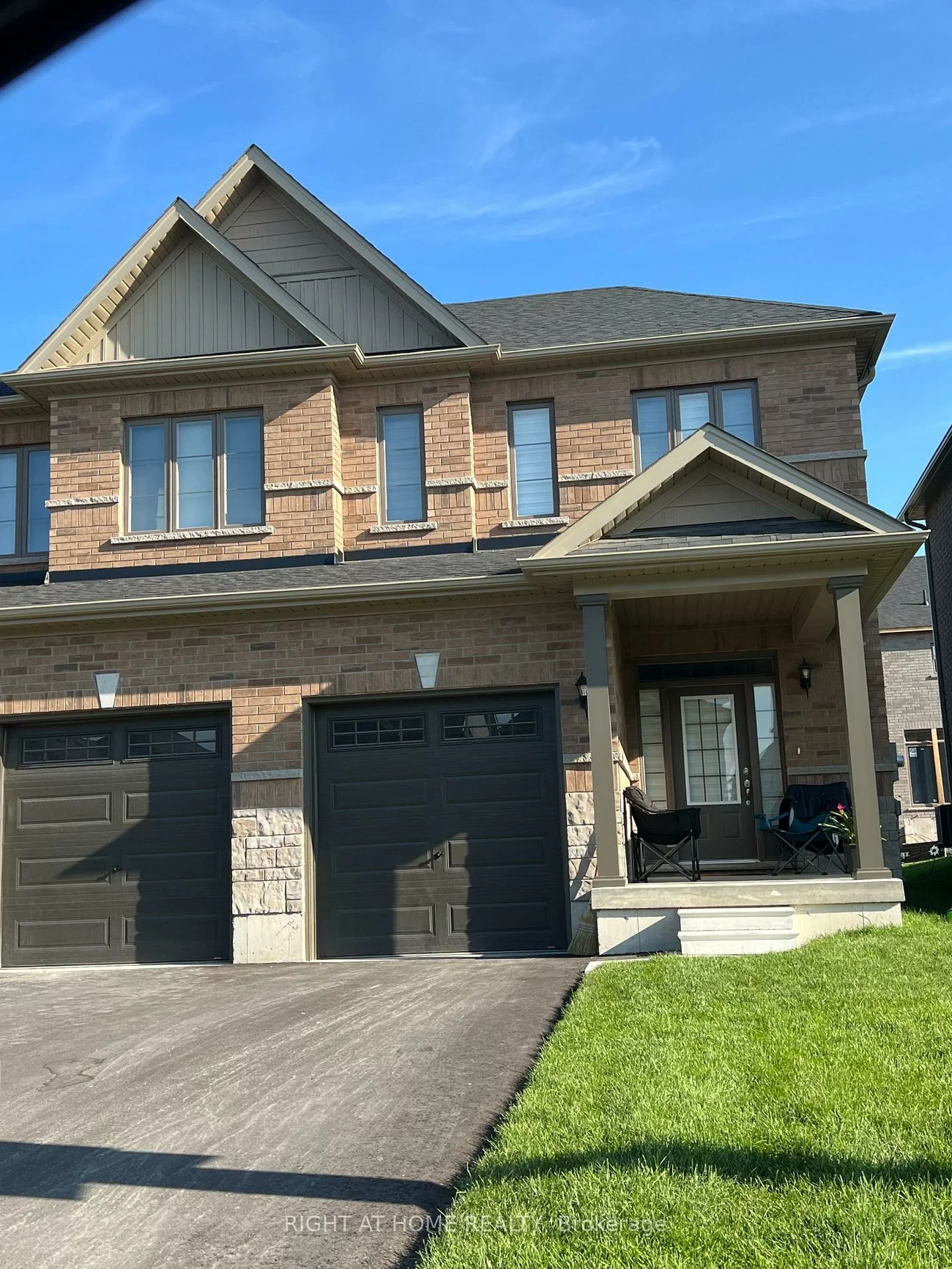 57, copperhill, Painswick South, Barrie