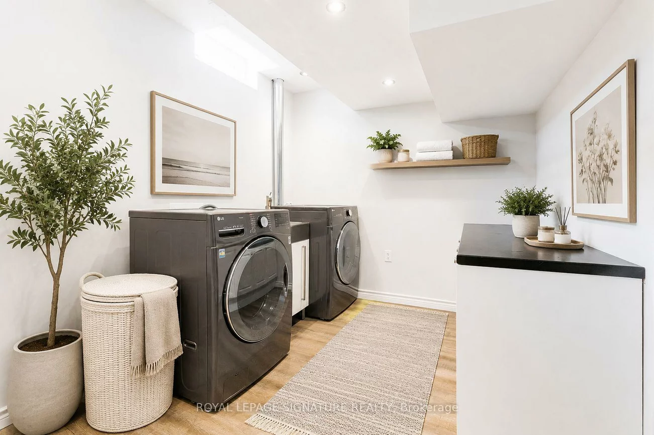 37, Succession, Innis-Shore, Barrie
