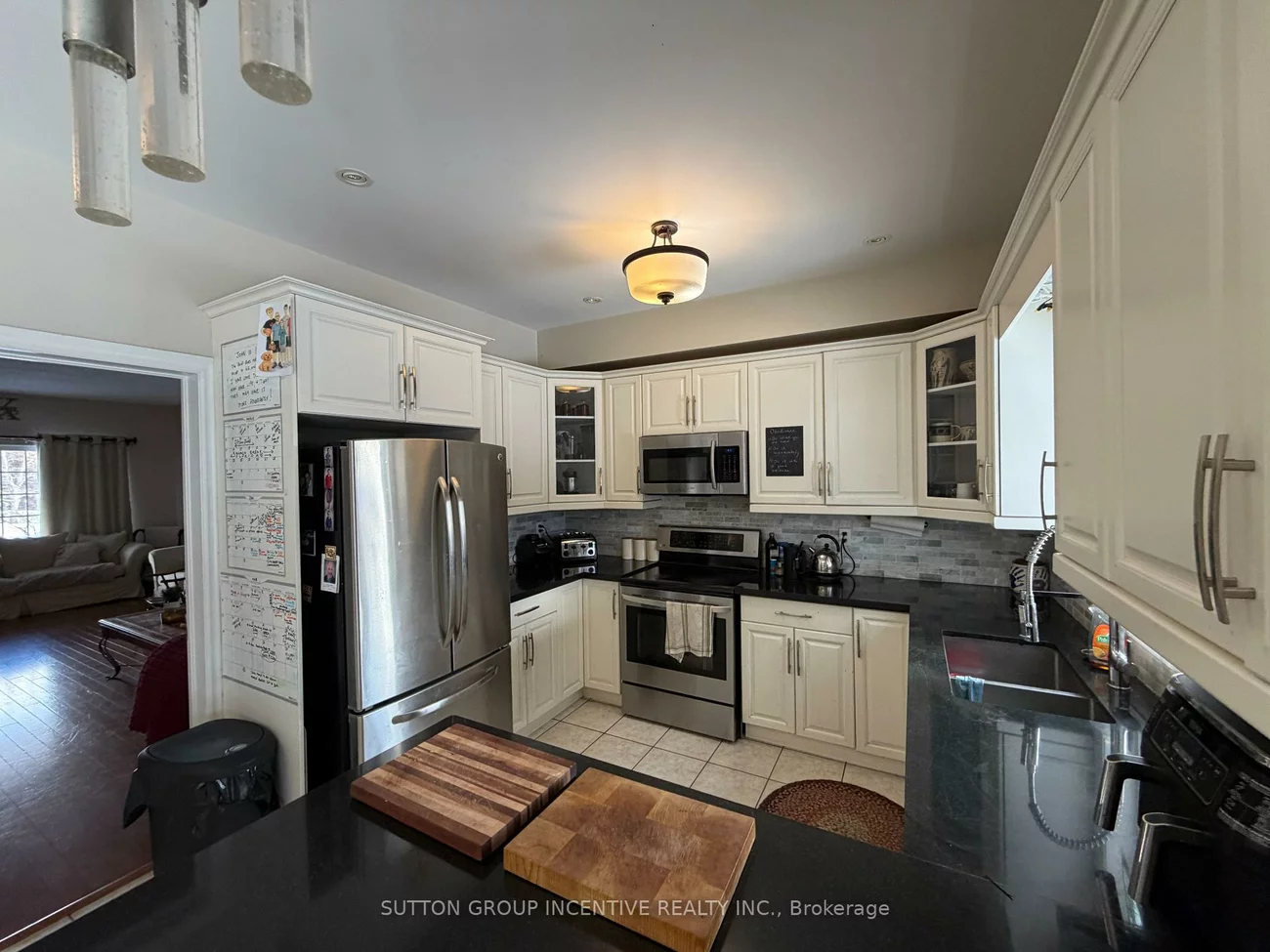 1, Buman, South Shore, Barrie