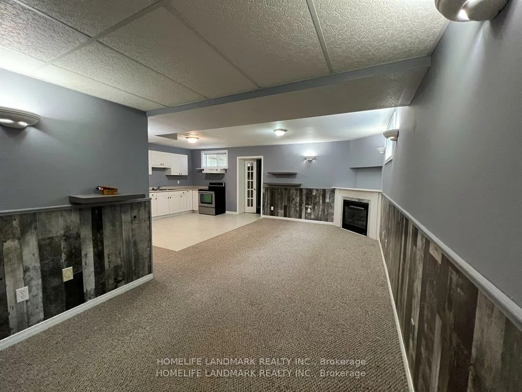 B 41, Gross, Edgehill Drive, Barrie