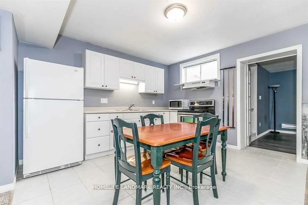 B 41, Gross, Edgehill Drive, Barrie