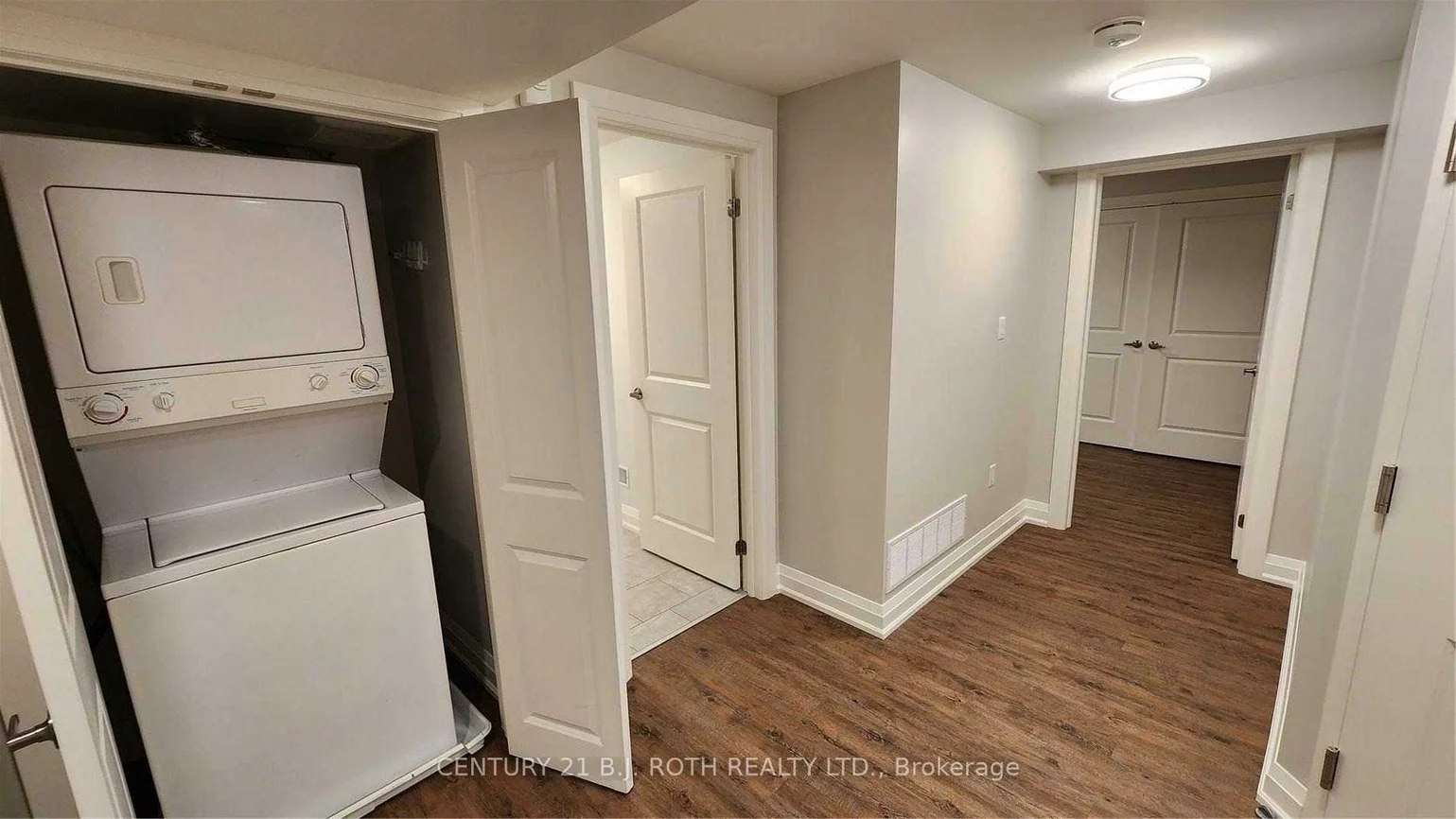 300, Cundles, Northwest, Barrie
