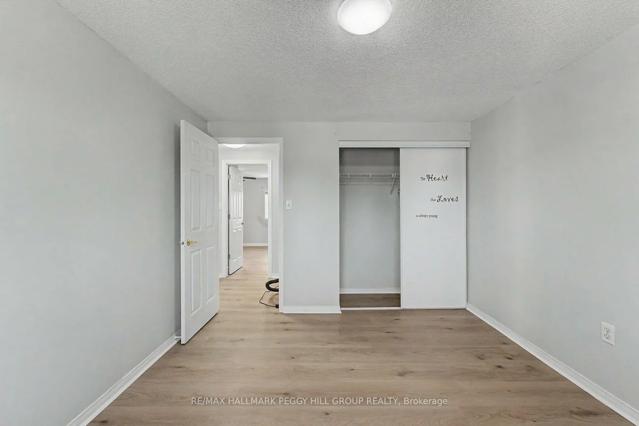 24, Dunsmore, Georgian Drive, Barrie