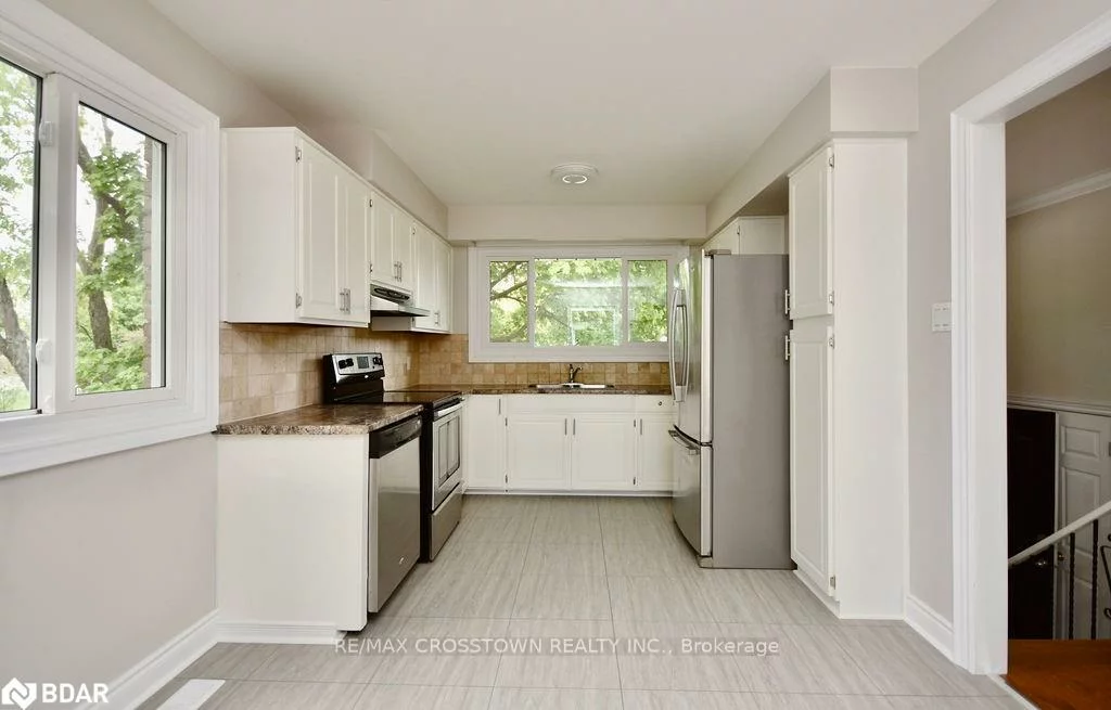 64, MARSHALL, Allandale Heights, Barrie