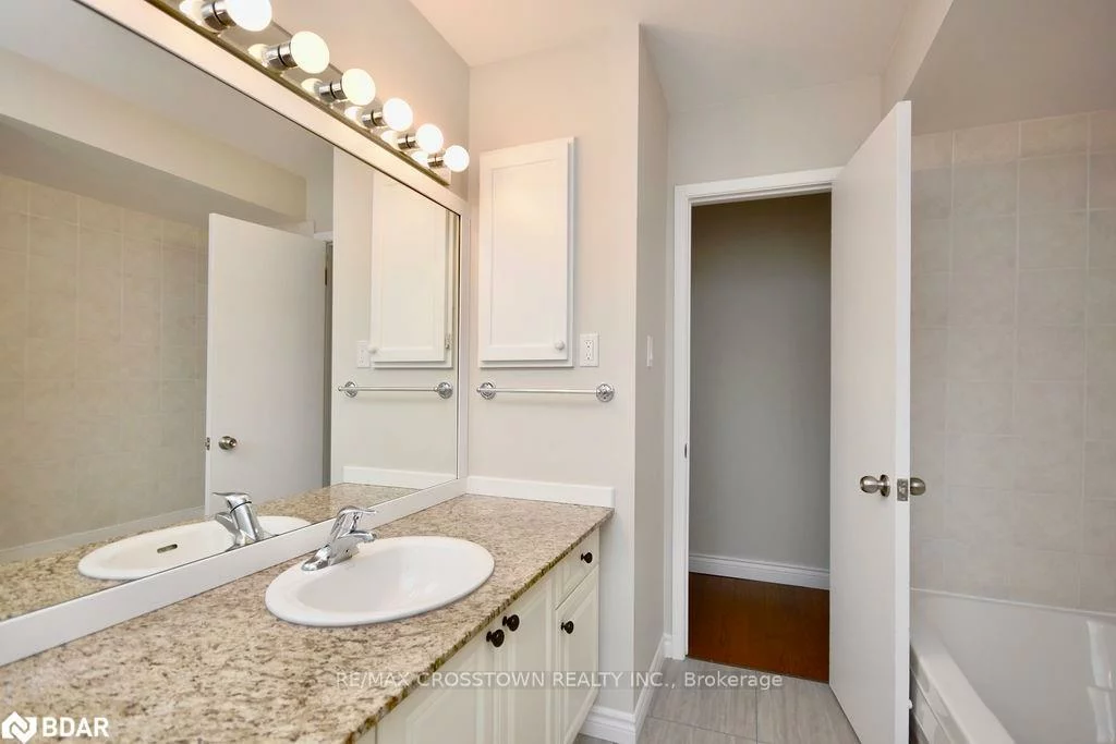 64, MARSHALL, Allandale Heights, Barrie