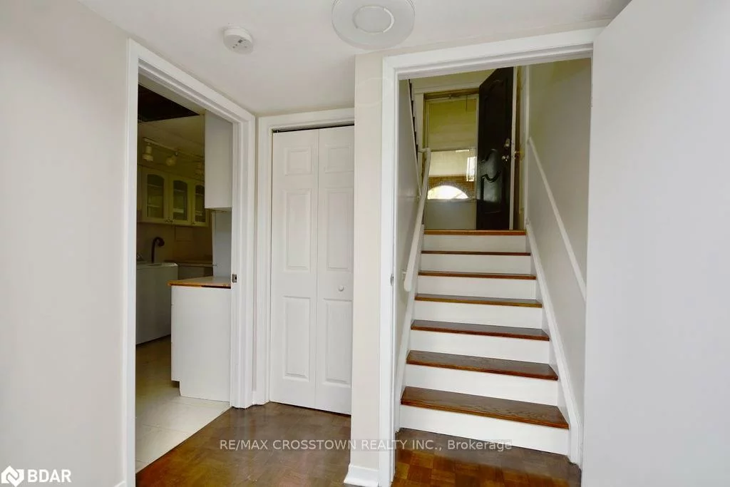 64, MARSHALL, Allandale Heights, Barrie