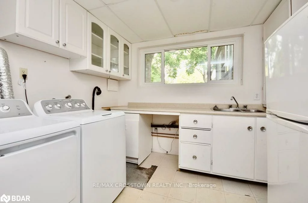 64, MARSHALL, Allandale Heights, Barrie