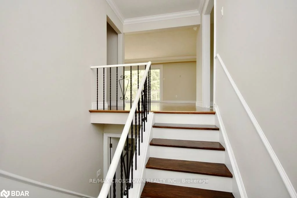 64, MARSHALL, Allandale Heights, Barrie