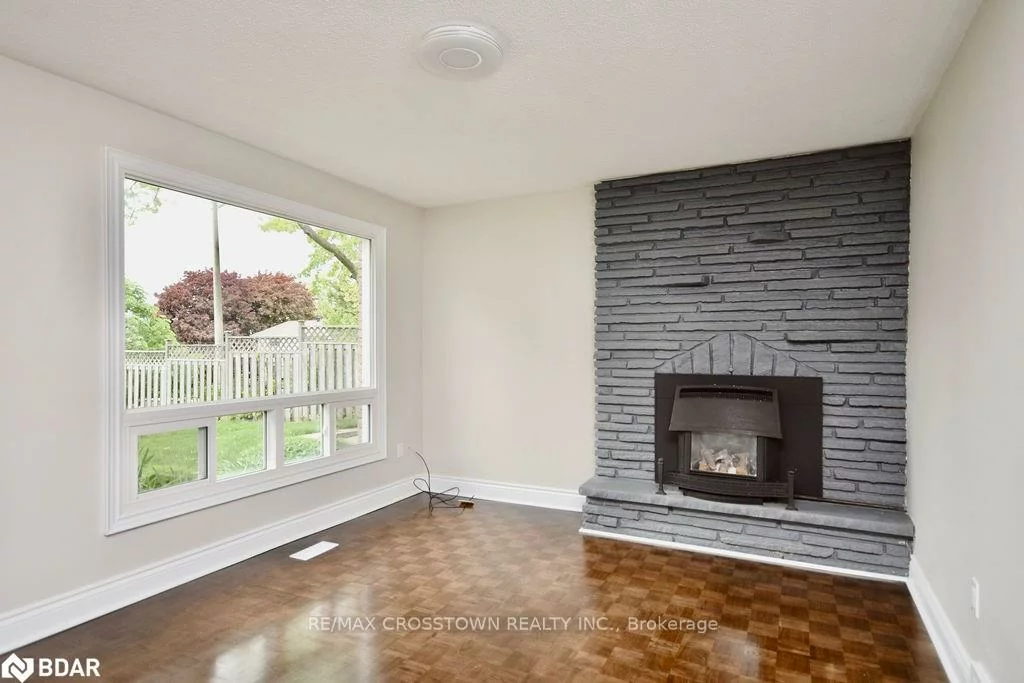 64, MARSHALL, Allandale Heights, Barrie