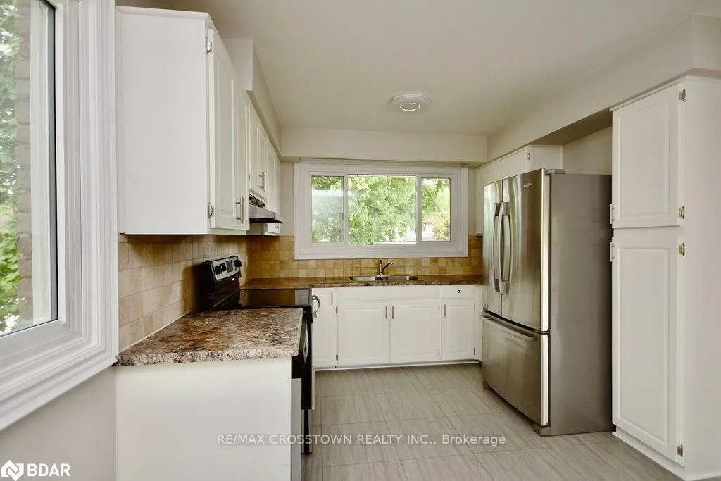 64, MARSHALL, Allandale Heights, Barrie