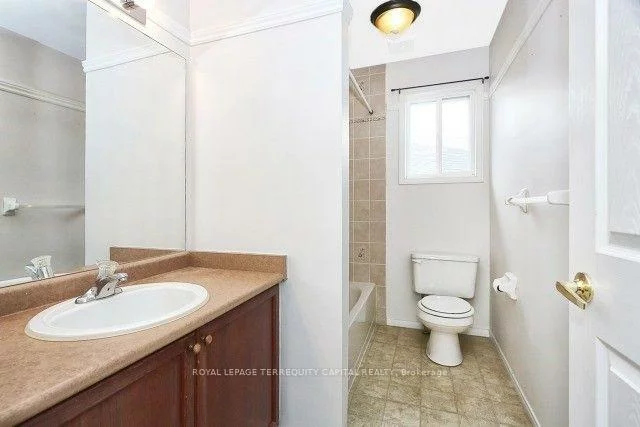 9, Catherine, Painswick South, Barrie