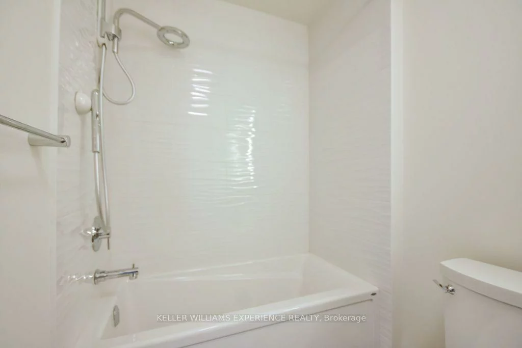27, Rainwater, Holly, Barrie