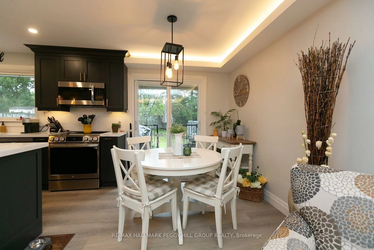 20, Ottaway, Wellington, Barrie