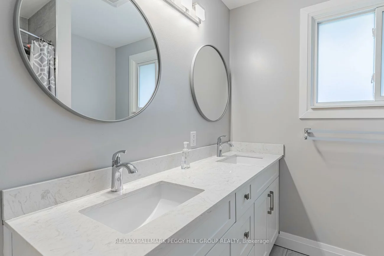 20, Ottaway, Wellington, Barrie