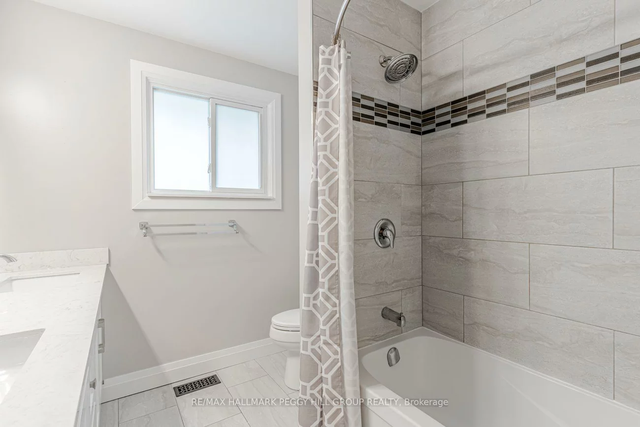 20, Ottaway, Wellington, Barrie