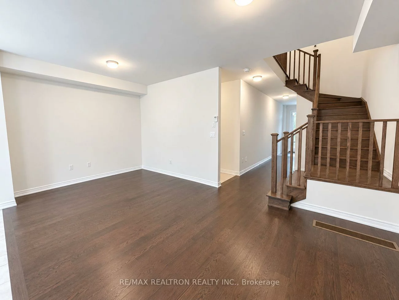 79, Milady, Painswick South, Barrie