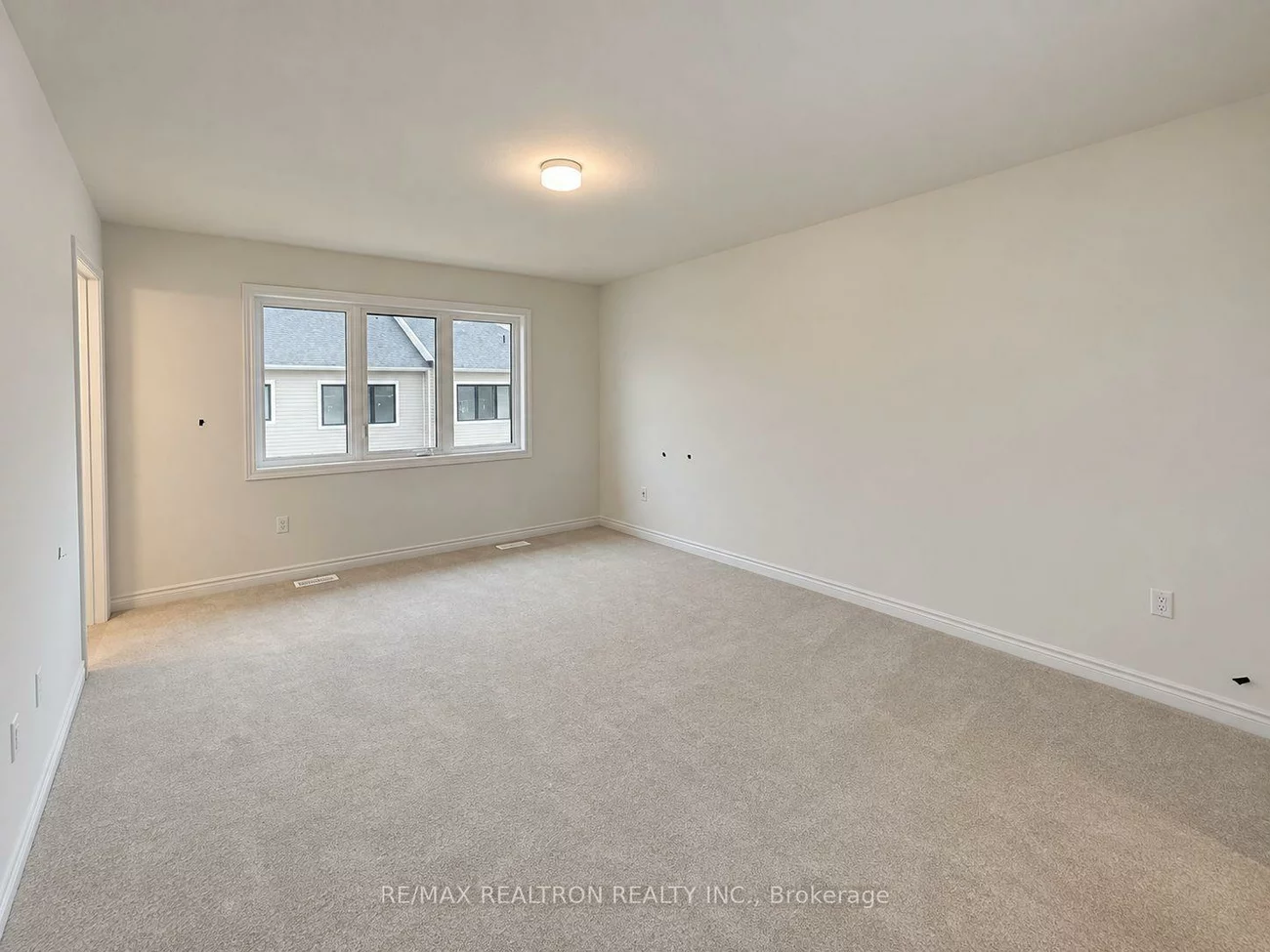 79, Milady, Painswick South, Barrie