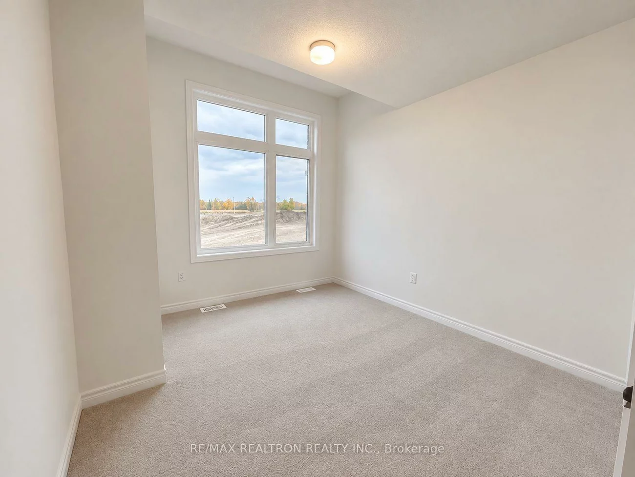 79, Milady, Painswick South, Barrie