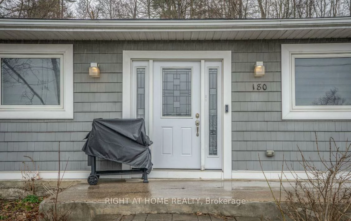 180, Blake, 400 East, Barrie