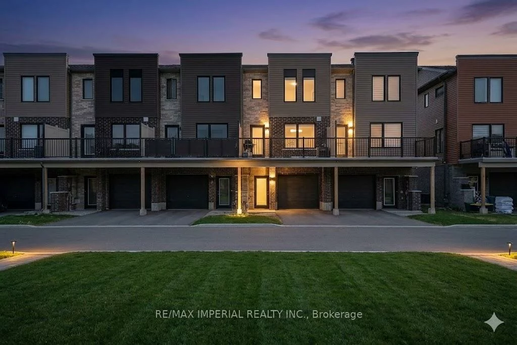 61, Fairlane, Painswick South, Barrie