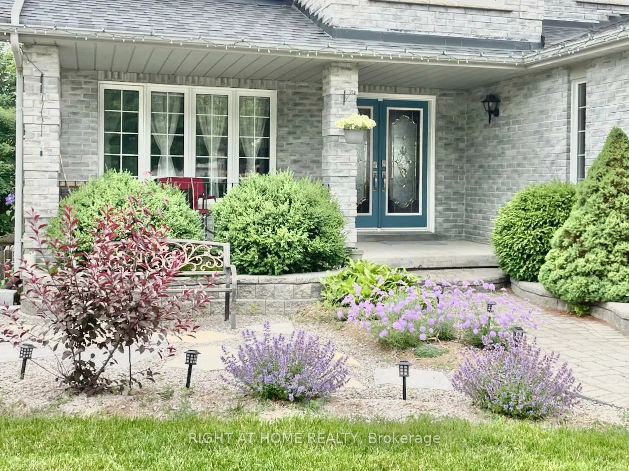 16, Grants, Ardagh, Barrie