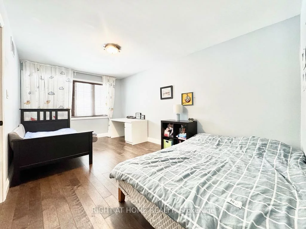 16, Grants, Ardagh, Barrie