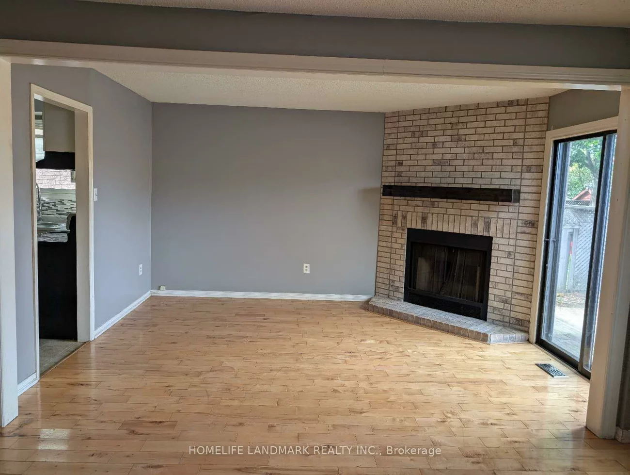 23, Wallace, Northwest, Barrie