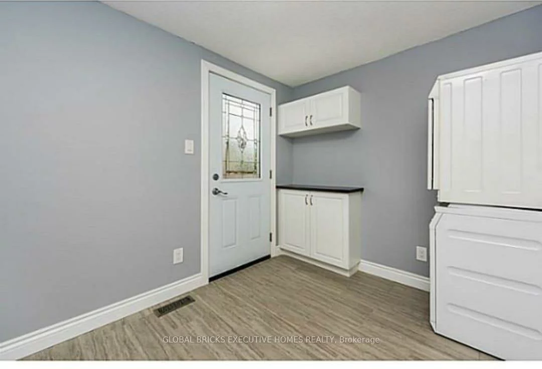 27, Browning, Letitia Heights, Barrie