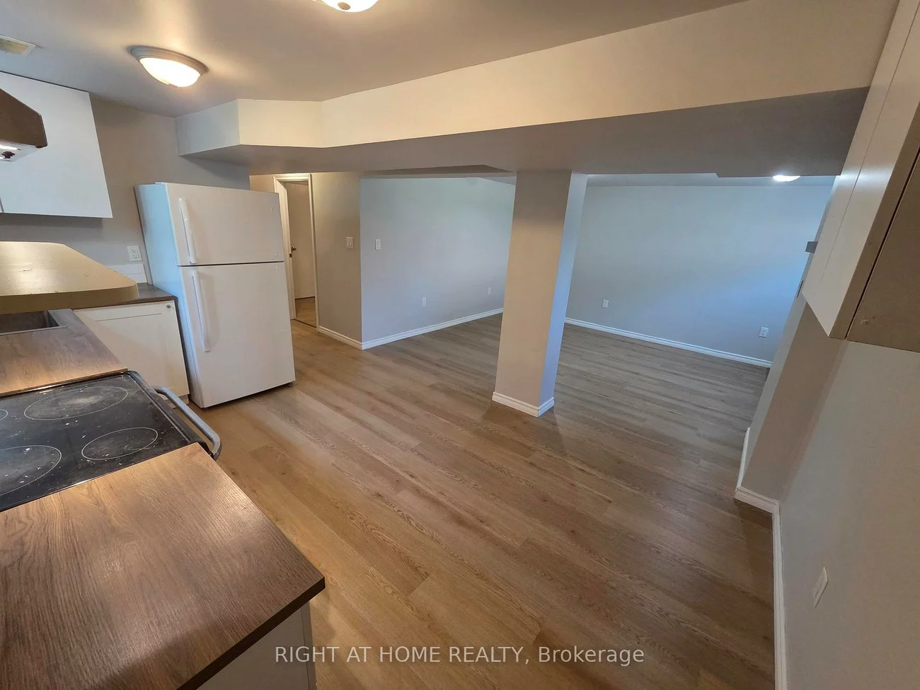 35, Oak, Wellington, Barrie