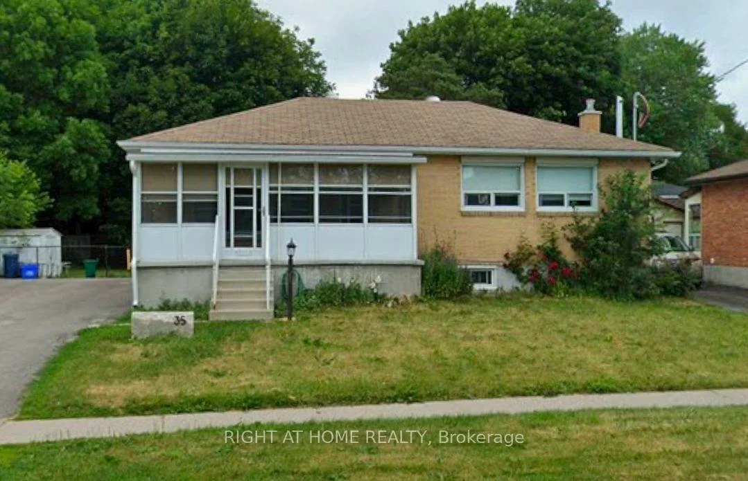 35, Oak, Wellington, Barrie