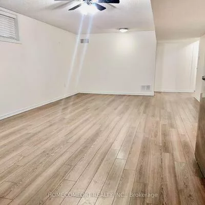 11, Catherine, Painswick South, Barrie