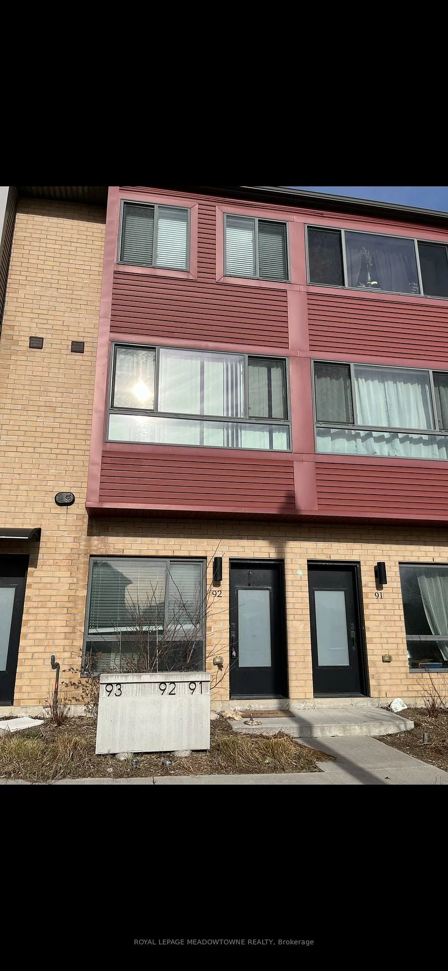 369, Essa, Ardagh, Barrie