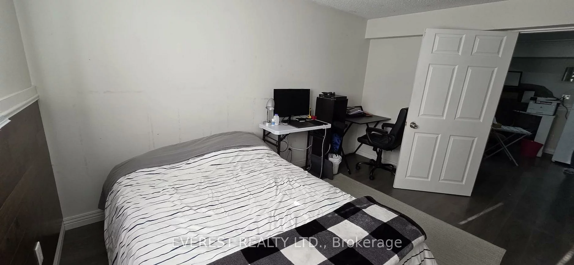 88, Shakespeare, Letitia Heights, Barrie