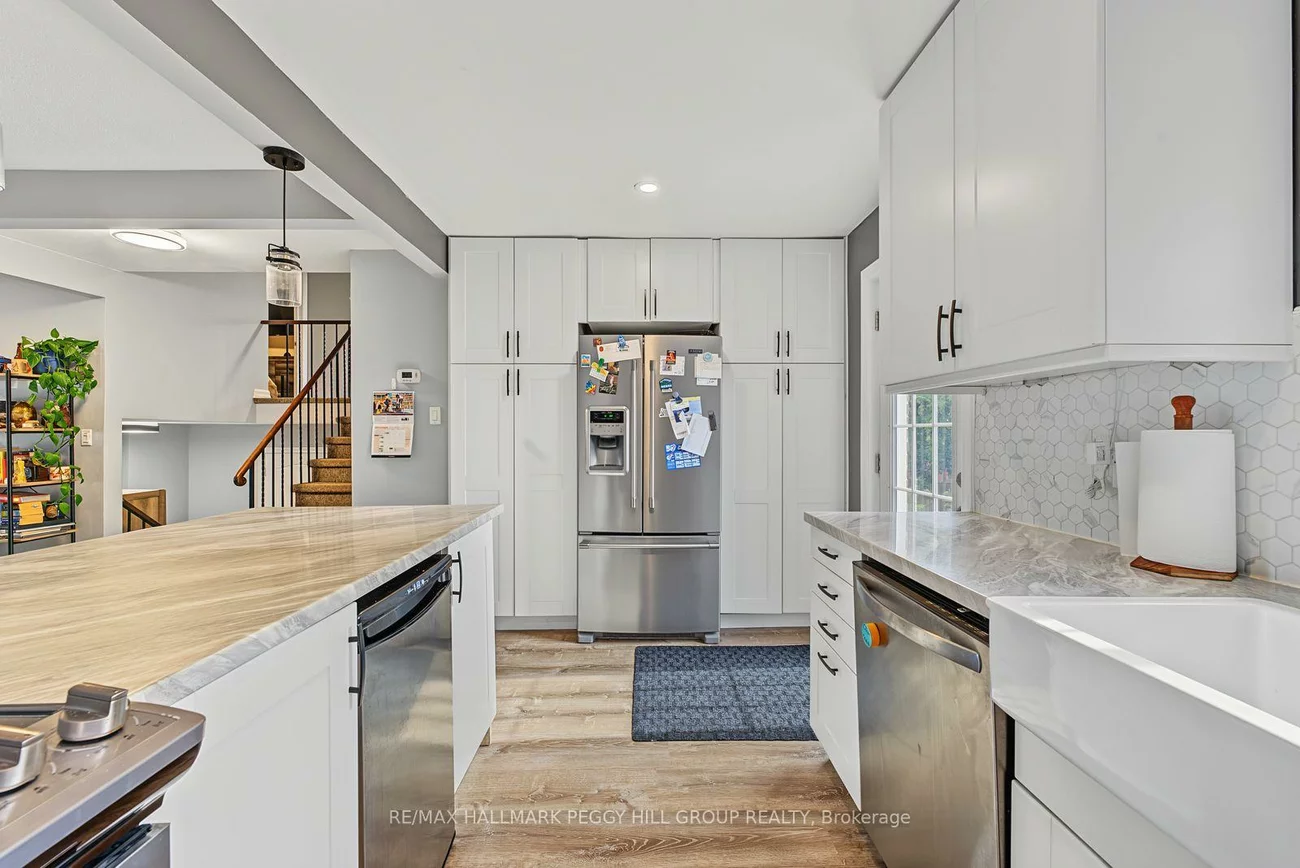 9, Baker, Cundles East, Barrie