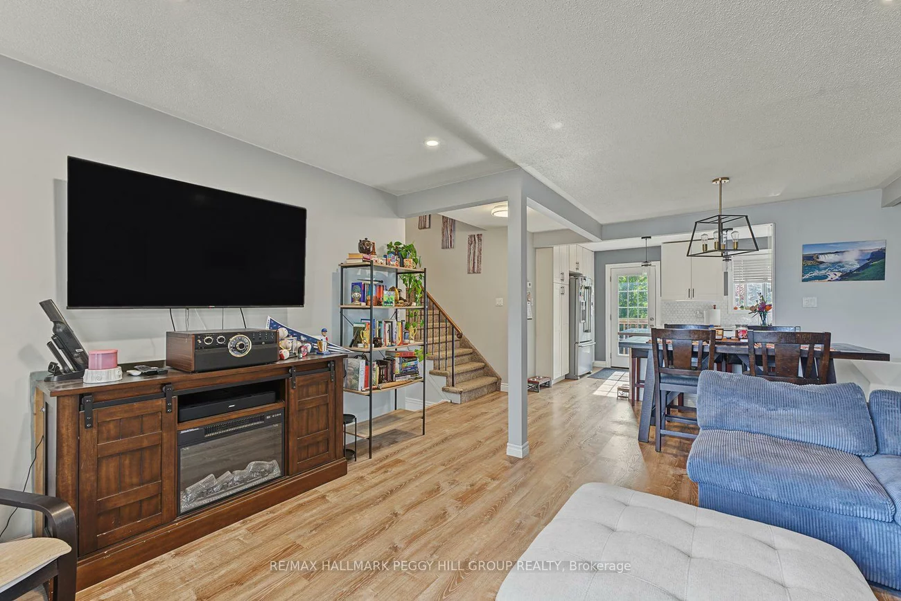 9, Baker, Cundles East, Barrie