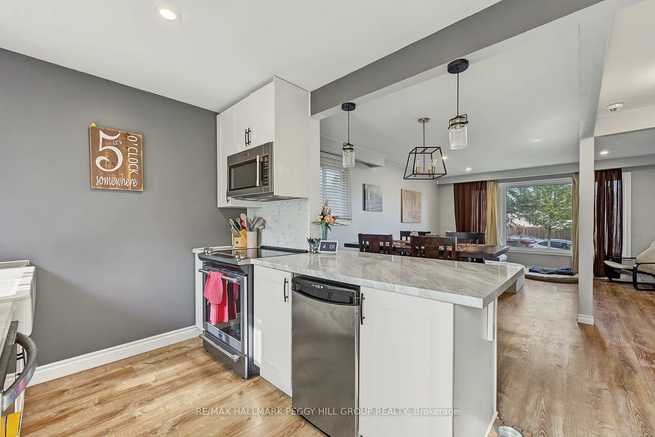9, Baker, Cundles East, Barrie
